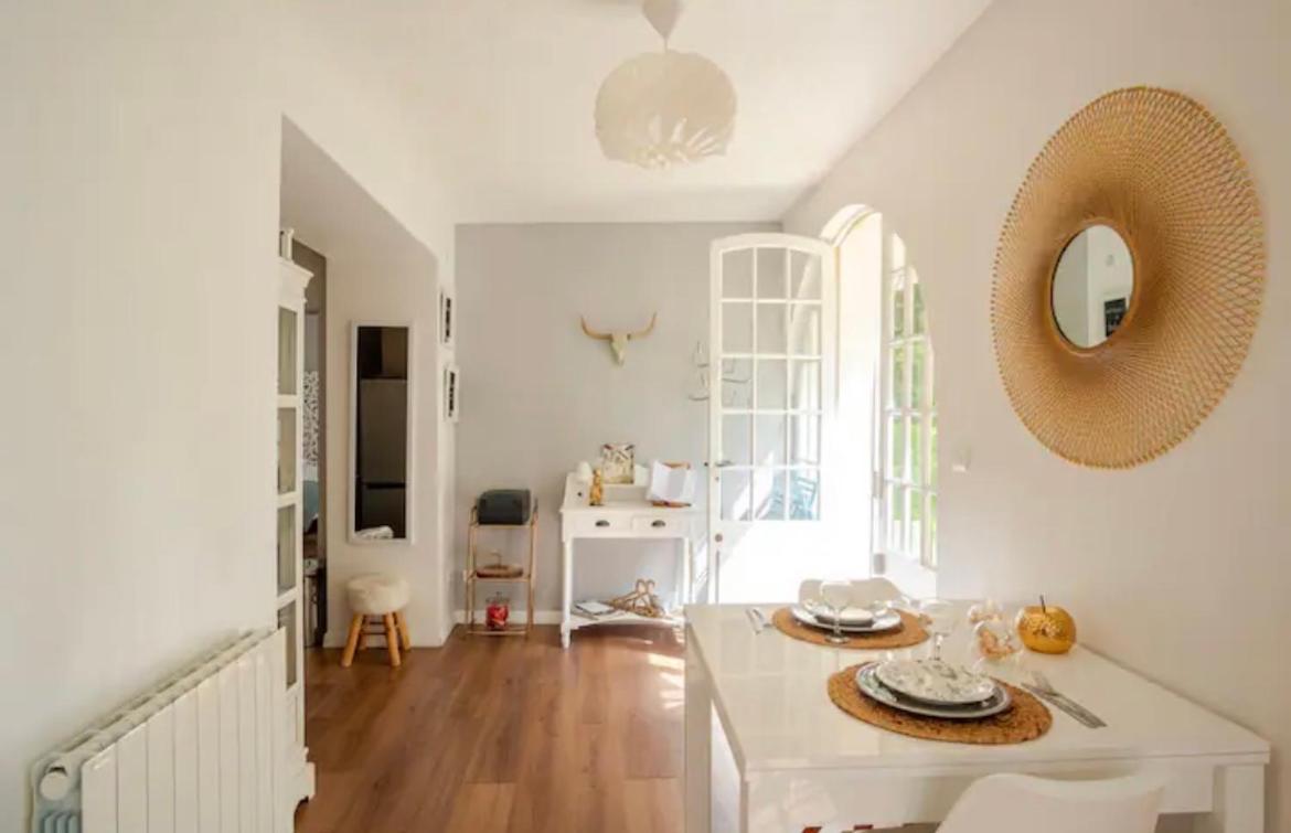Escale Caux Cooning**** Charme Et Balneo Etretat Apartment ภายนอก รูปภาพ